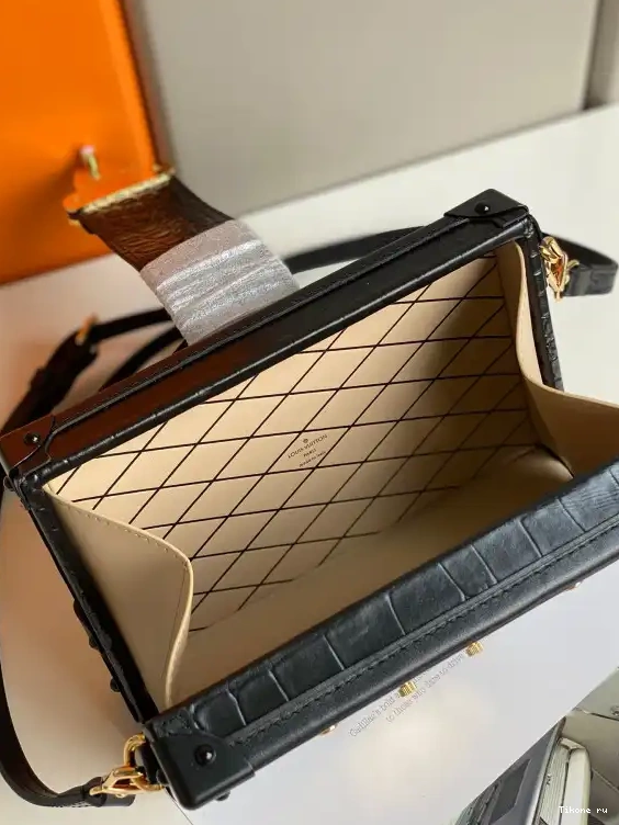 Affordable MALLE VUITTON LOUIS PETITE 0622